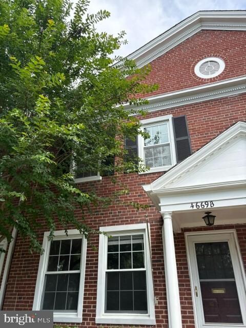 Property Photo:  4669 36th Street S B  VA 22206 