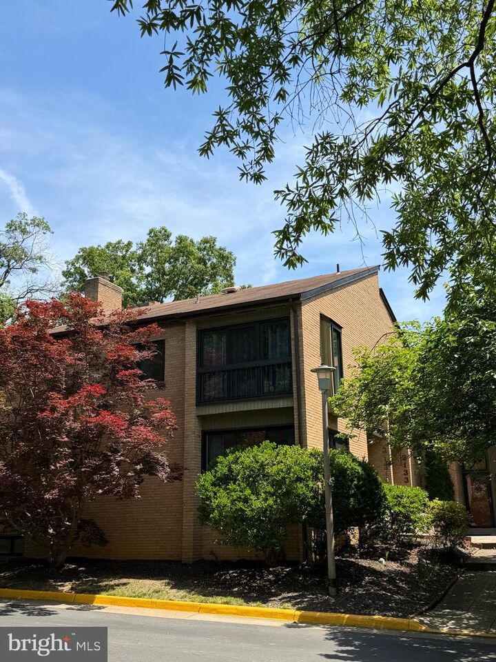 Property Photo:  3131 Guysborough Drive  VA 22031 