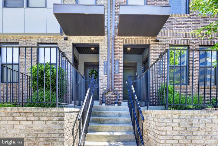 Property Photo:  4053 Legato Road 80  VA 22033 