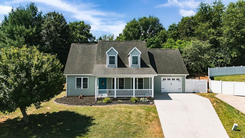 Property Photo: 931 Battery Rd VA 22980