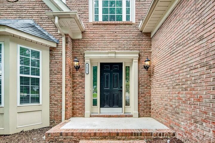 Property Photo:  2622 Billings Park Drive  NC 28213 