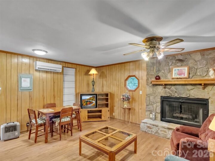 Property Photo:  279 Rocky Top Road  NC 28751 