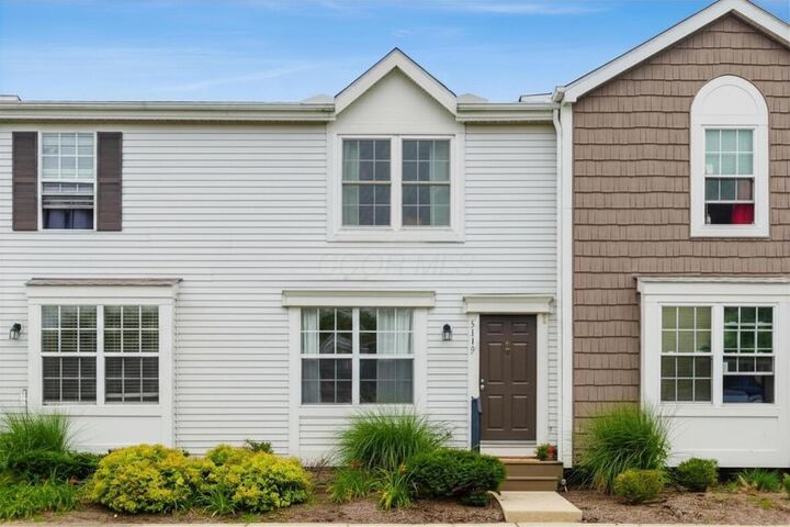 Property Photo:  5115 Singleton Drive  OH 43026 