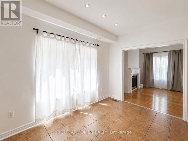 Property Photo:  20 Spring Arbour Road  ON L4J 0B7 