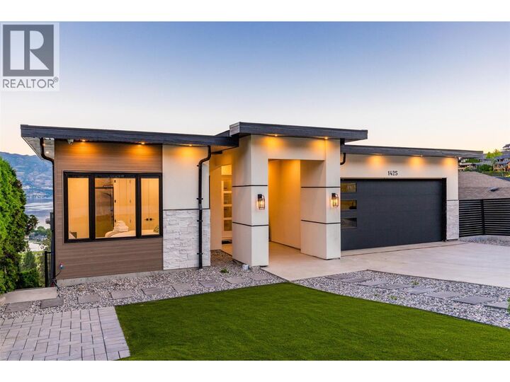 Property Photo: 1425 Menu Road BC V4T 2R9