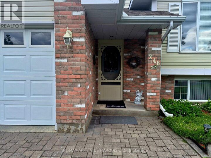 Property Photo:  248 Northwoods Crescent  ON K6H 7K3 