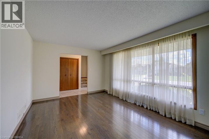 Property Photo:  19 Owen Avenue  ON N3L 3N7 