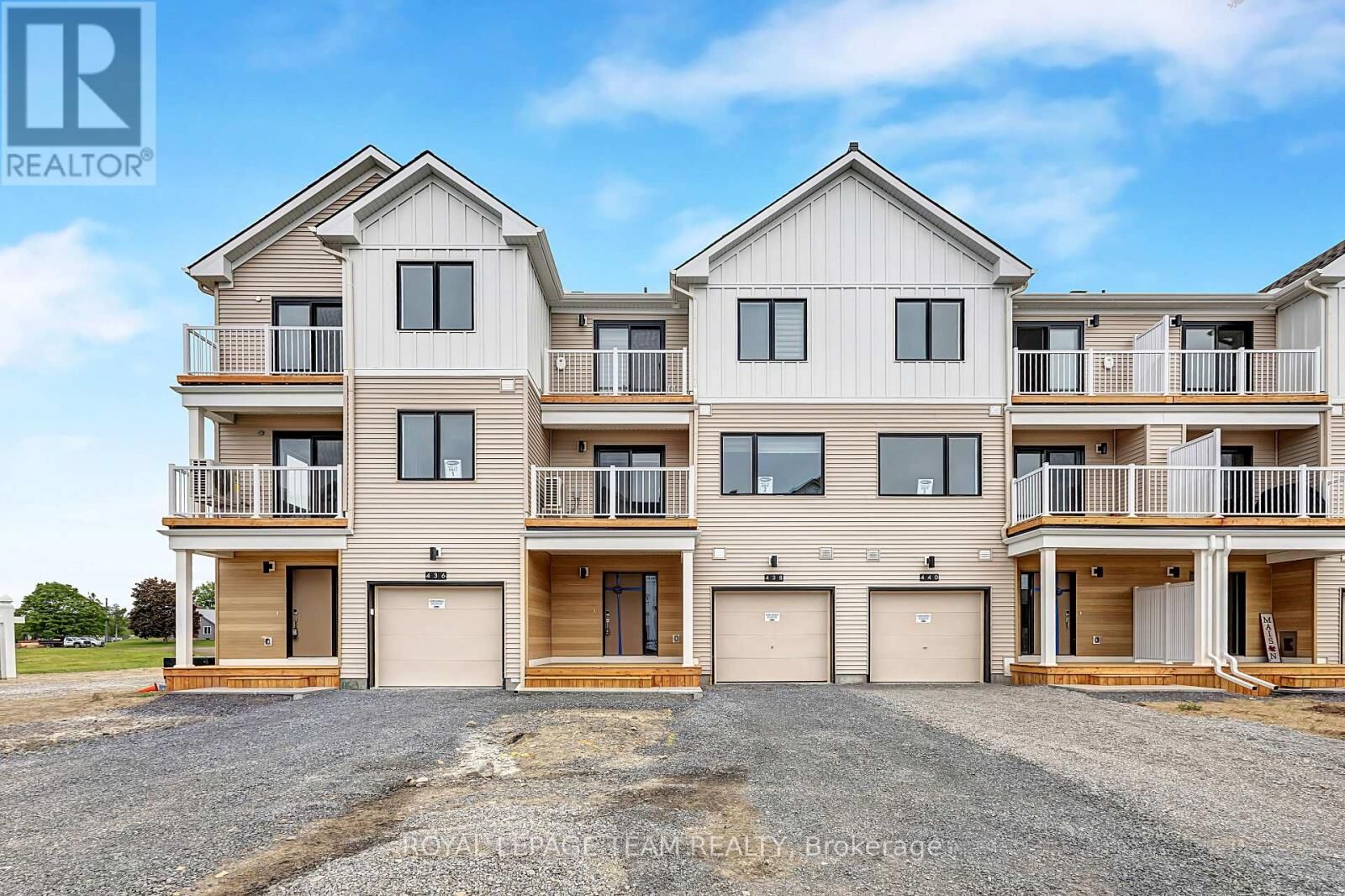 Property Photo:  438 Patrick Street  ON K0G 1J0 