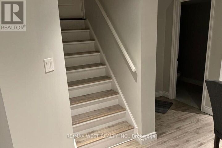 Property Photo:  82 Antique Drive Bsmt  ON L4E 4G3 