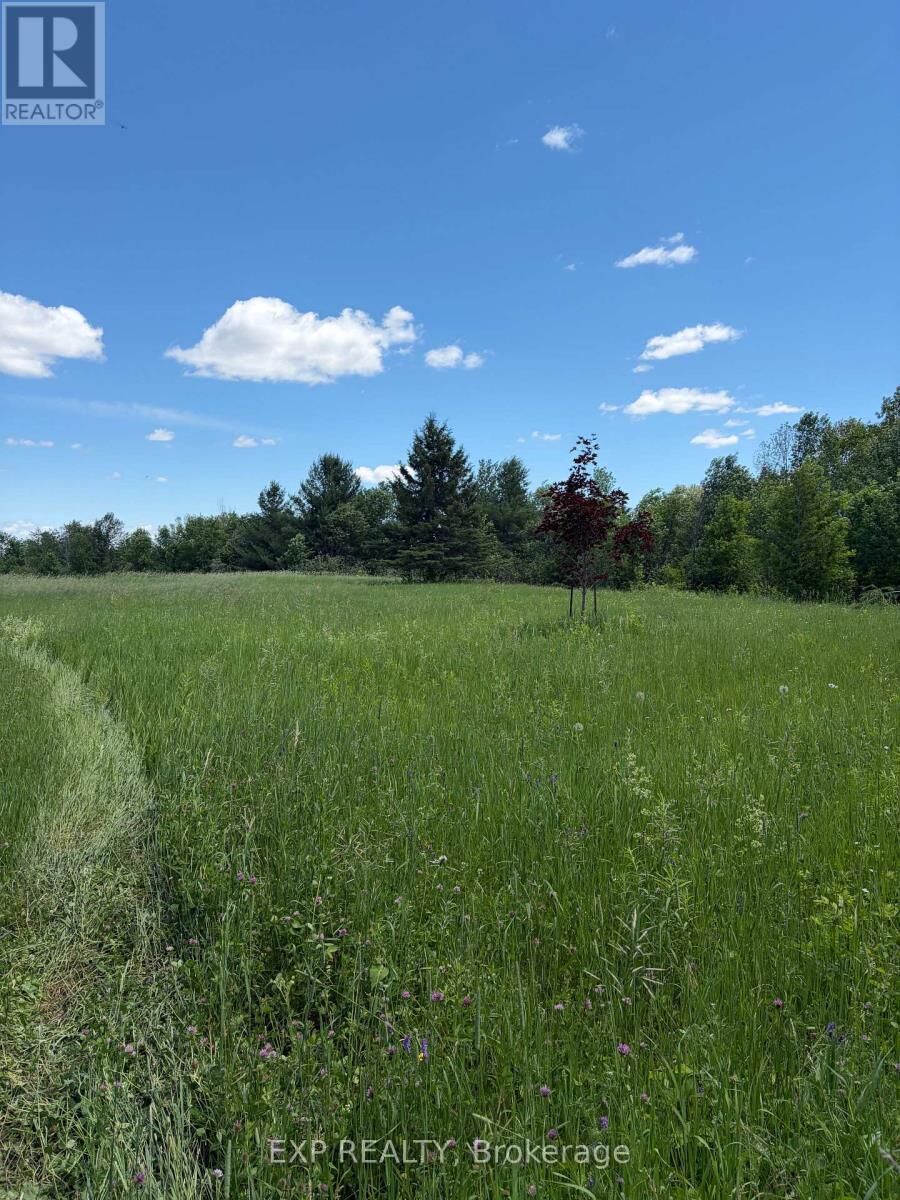 Property Photo:  151 Chris Ruddy Road  ON K0J 1S0 
