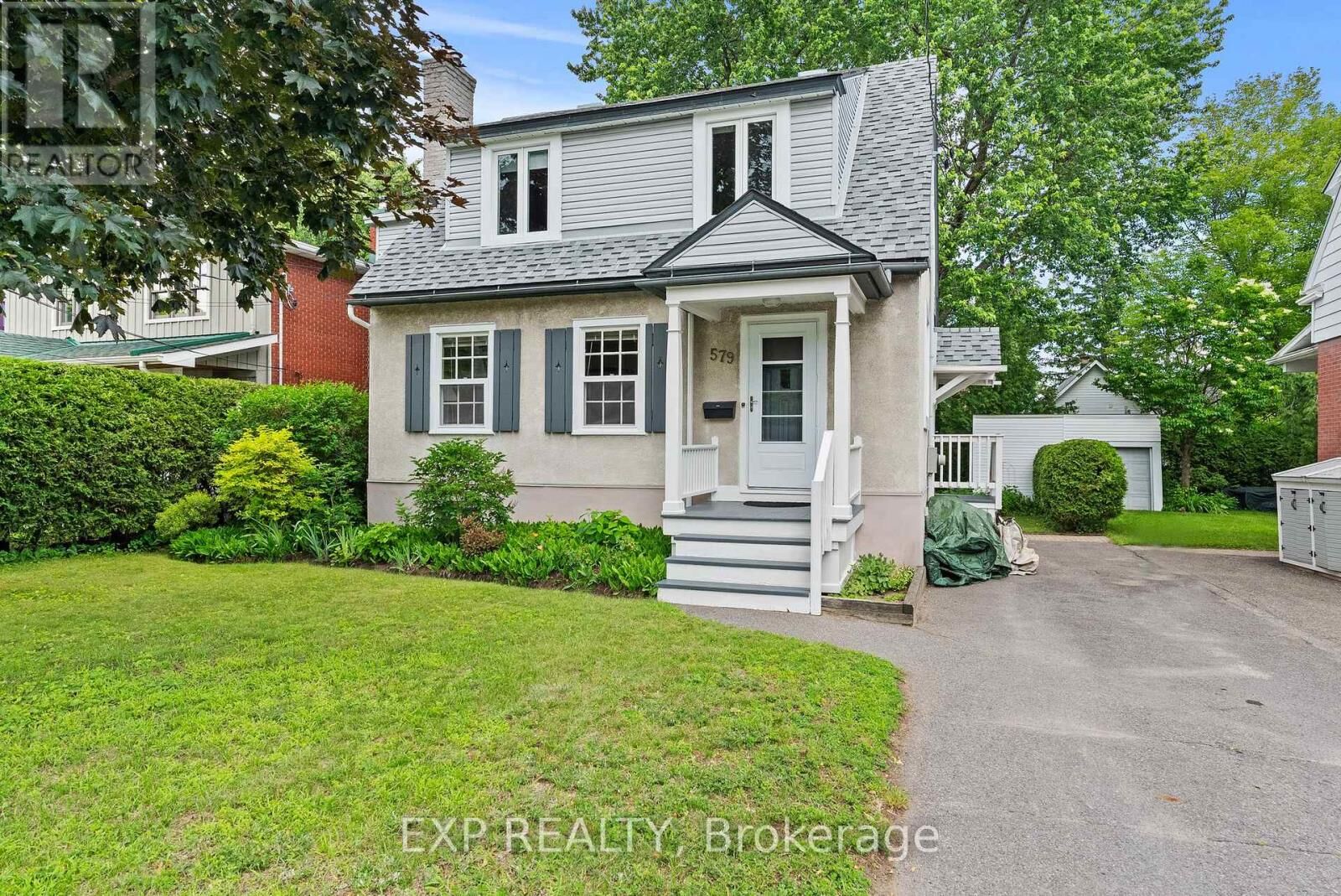Property Photo:  579 Broadview Avenue  ON K2A 2L6 