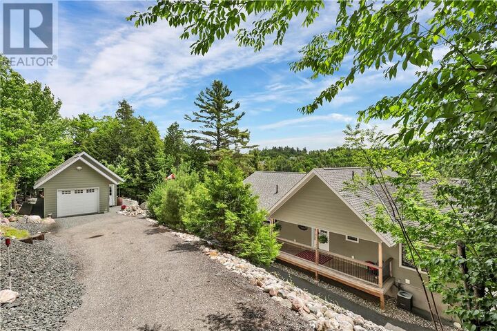 Property Photo: 51 Sunrise Bay Road ON P5A 2S9
