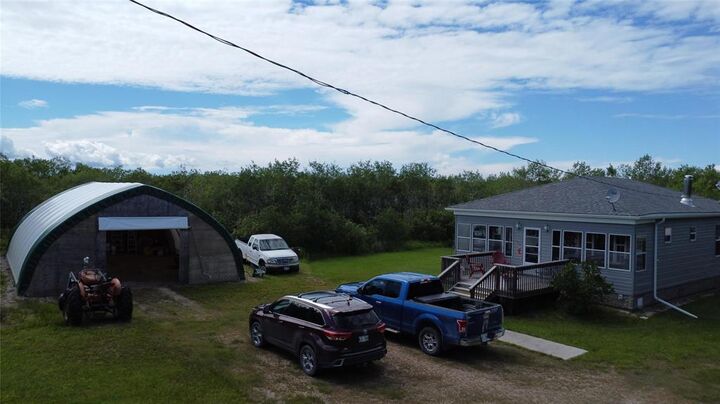 Property Photo:  13023 Road 80nw Road  MB R0C 3H0 