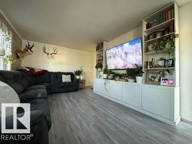 Property Photo: 4917 45 Avenue AB T9C 1A6