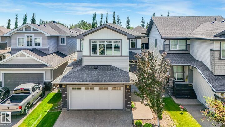Property Photo:  20741 98A Avenue NW  AB T5T 7G2 