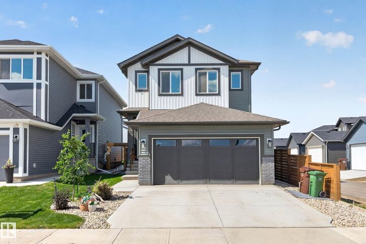 30 Rosewood Way — photo 1