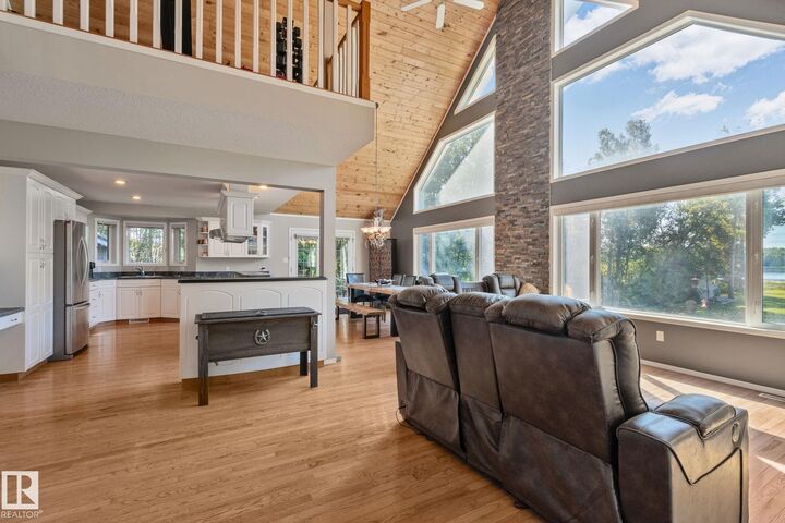 Property Photo: 1107 View Rd AB T0E 1A0