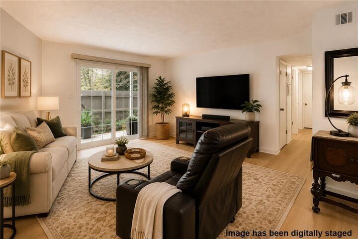 Property Photo: 3160 Seven Pines Court 110 GA 30339