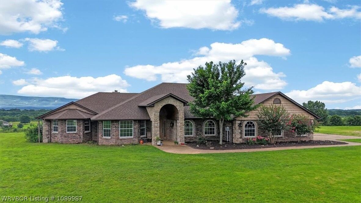 Property Photo:  25419 Winding Trail Road  OK 74930 