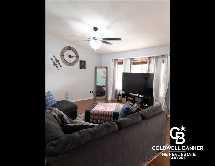 Property Photo:  800 S Towns Boulevard  KS 67846 