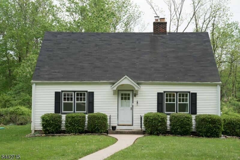 Property Photo:  226 Lambertville Hq Road  NJ 08559 