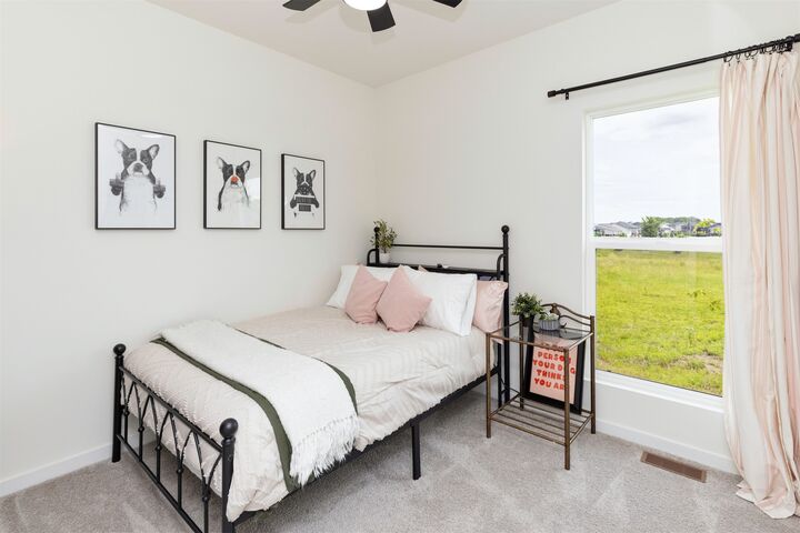 Property Photo: 65 NW Rolling Circle IA 50263