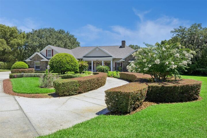 Property Photo:  605 Old Mount Dora Road  FL 32726 