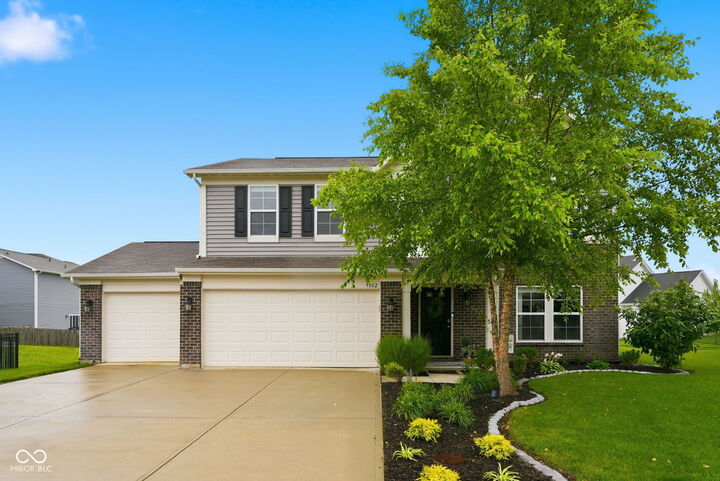 Property Photo:  9802 Violet Circle  IN 46239 