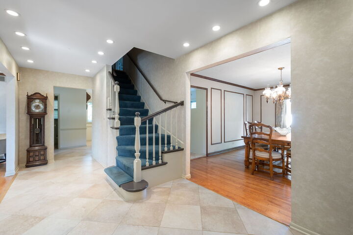 Property Photo:  2724 Old Glenview Road  IL 60091 