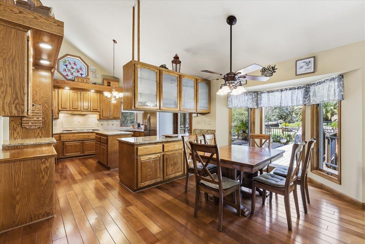 Property Photo:  124 Mountain Oak Court  CA 95630 