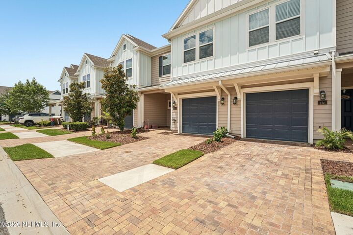 Property Photo:  120 Appleton Court  FL 32092 