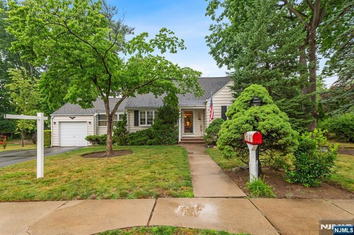 Property Photo:  14 Poplar Street  NJ 07628 