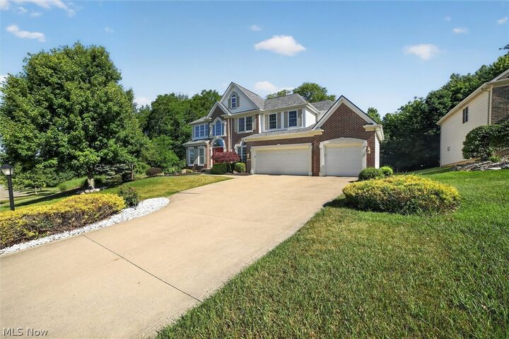 Property Photo: 9336 W Hampton Drive OH 44133