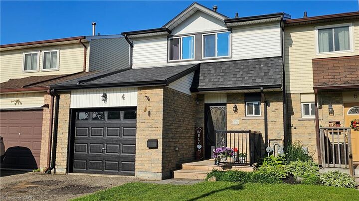 4 Parkside Drive — photo 1