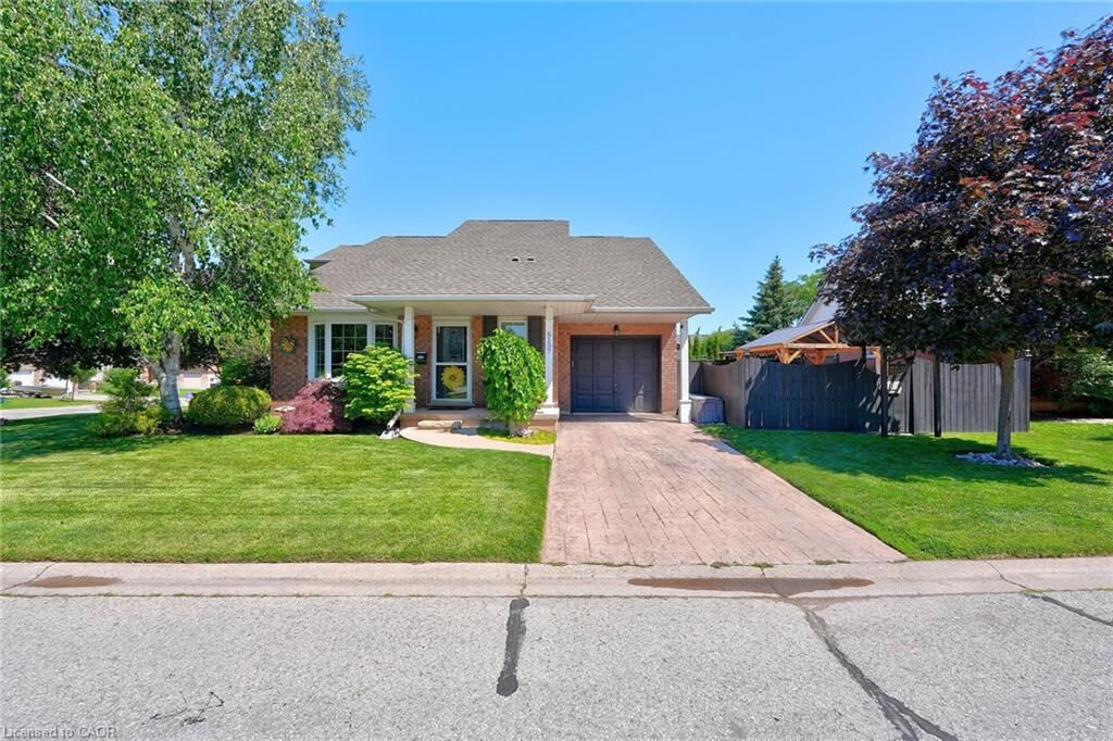 Property Photo:  5137 Hawthorn Drive  ON L3J 0J6 