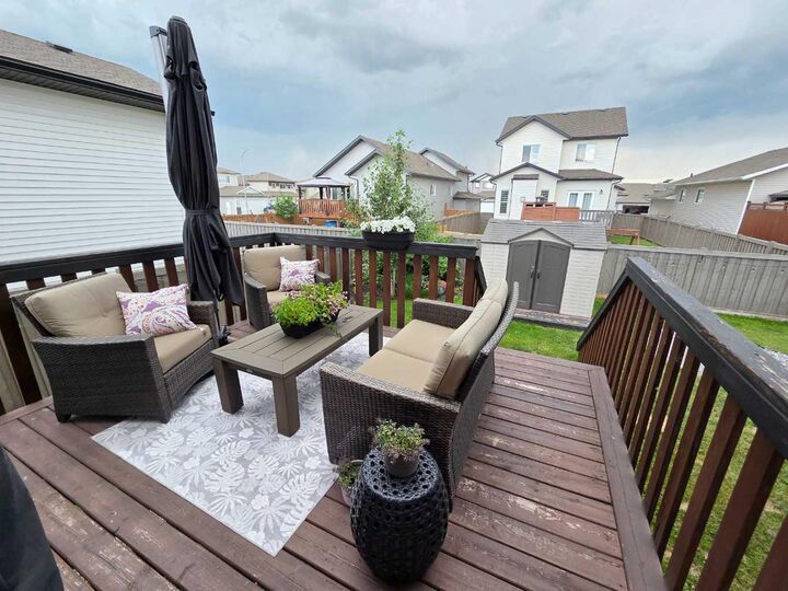 Property Photo:  10203 126 Avenue  AB T8V 6J3 