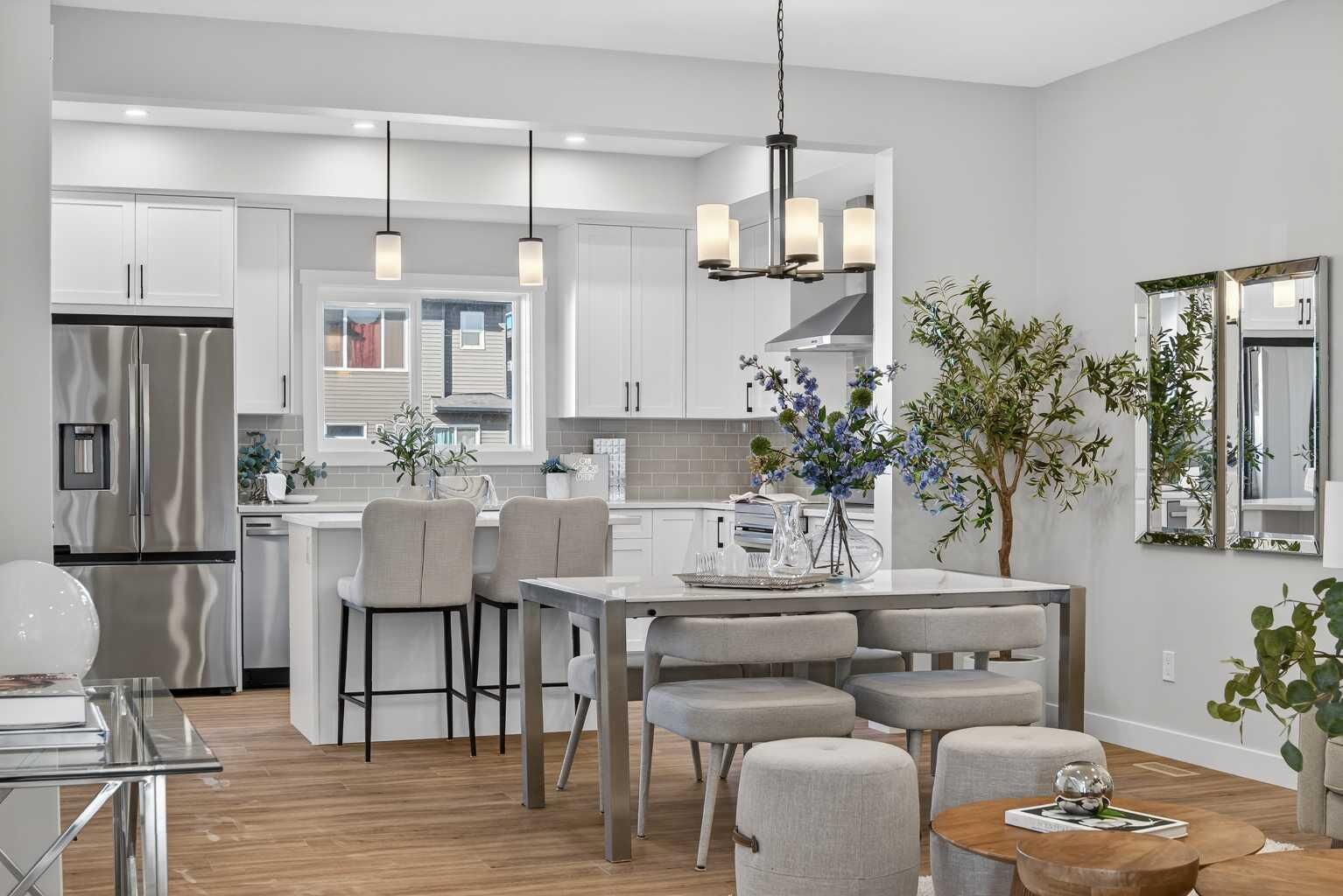 Property Photo:  420 Lewiston Landing NE  AB T3L 2M4 