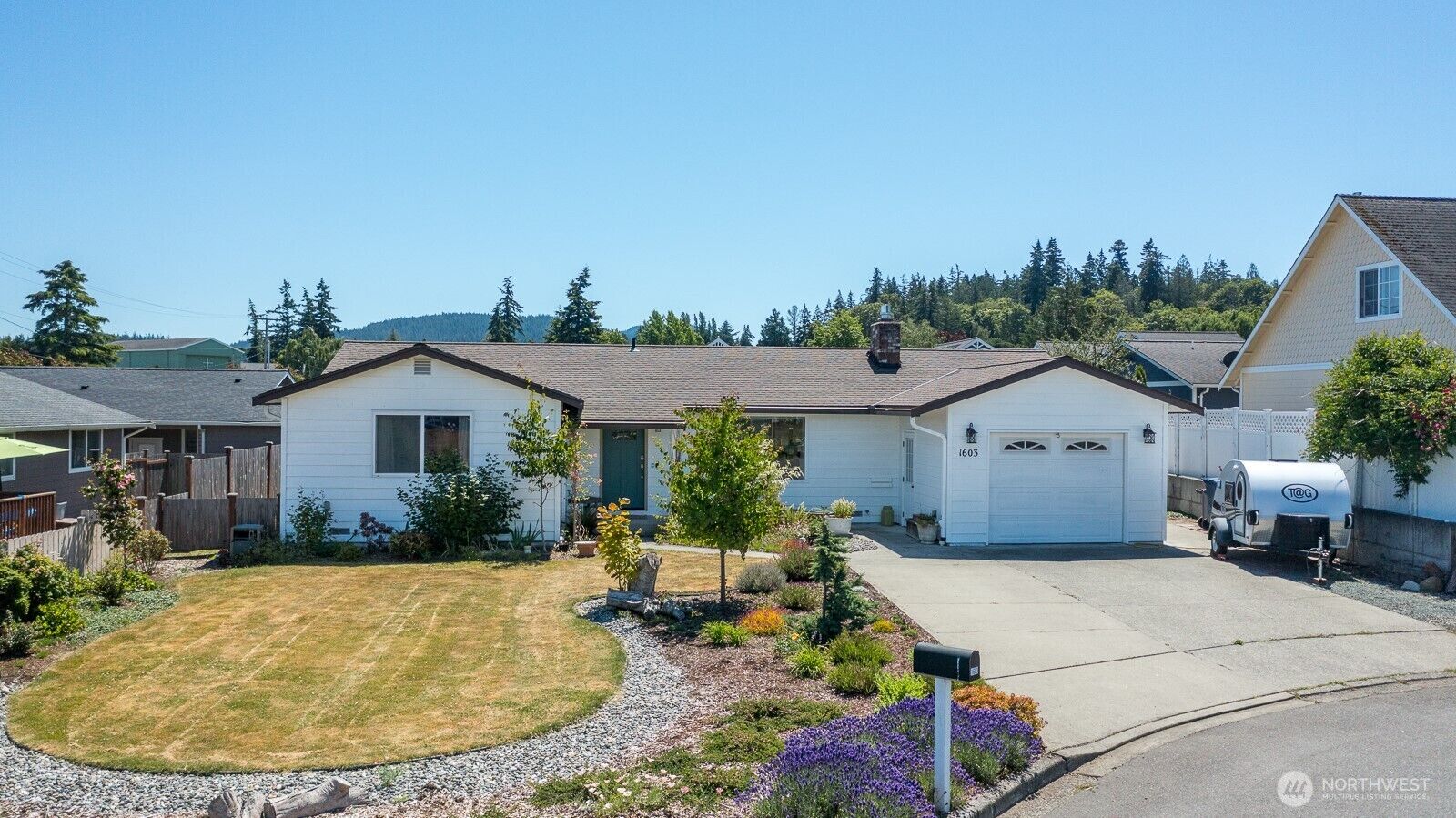 Property Photo:  1603  25th Street  WA 98221 