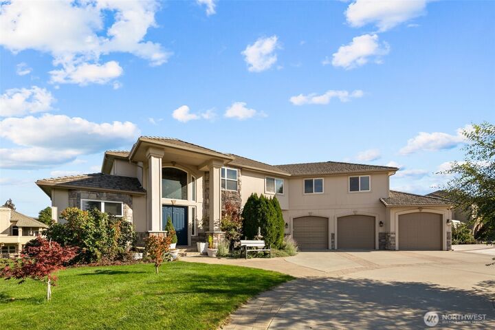 Property Photo:  3675  Westridge Place  WA 98801 