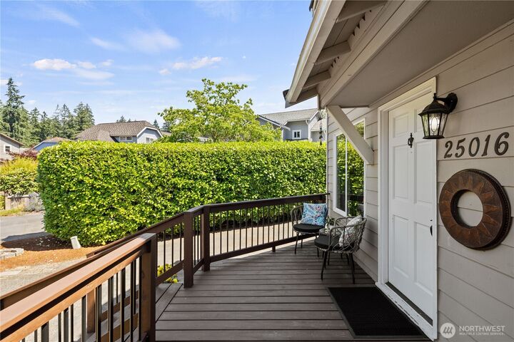 Property Photo:  25016  222nd Court SE  WA 98038 