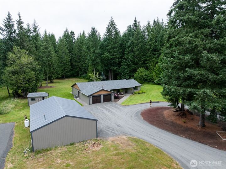 Property Photo:  117  Yetter Lane  WA 98532 