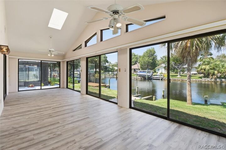 Property Photo:  11621 W Riverhaven Drive  FL 34448 