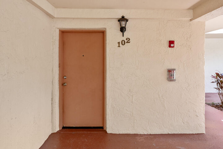 Property Photo:  7401 NW 16th Street 102  FL 33313 