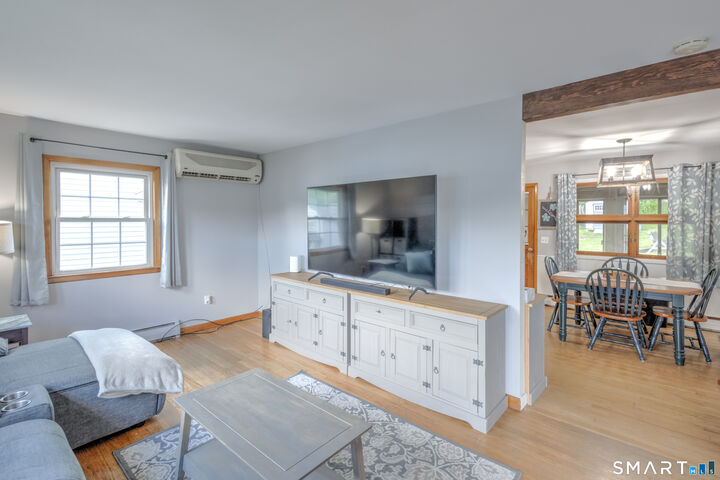 Property Photo:  14 Auburn Street  CT 06810 