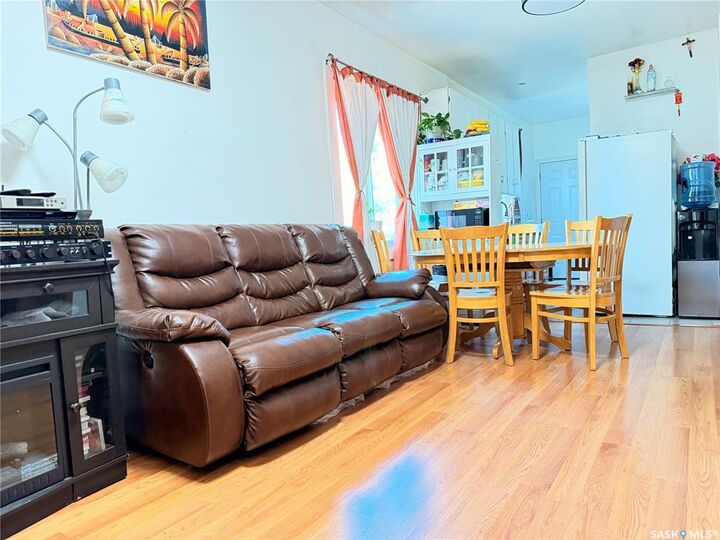 Property Photo:  1340 Retallack Street  SK S4T 2H9 