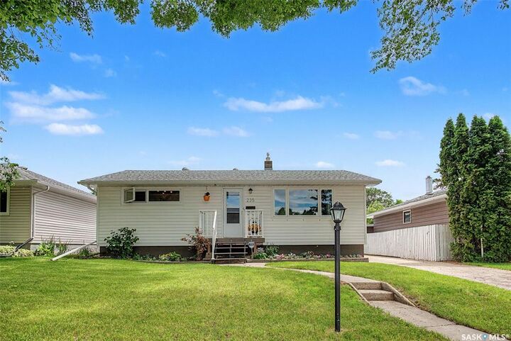Property Photo:  235 Toronto Street N  SK S4R 0M3 