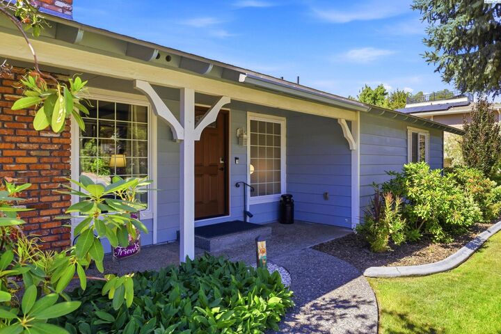 Property Photo:  141 Spengler St  WA 99354 