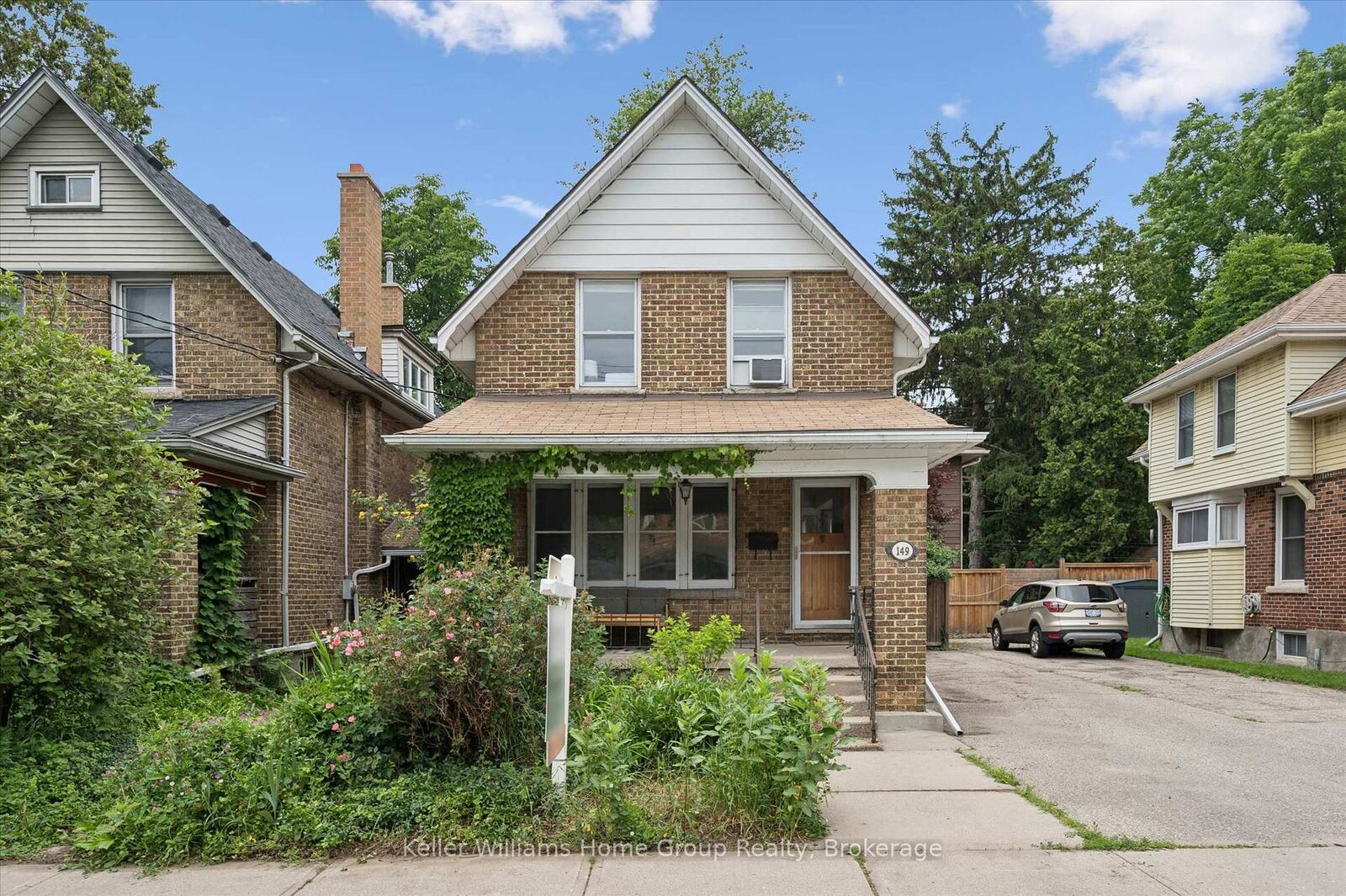 Property Photo:  149 London Road W  ON N1H 2C2 
