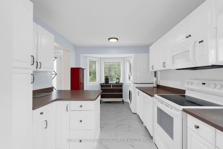 Property Photo:  990 Maclean Street  ON L9S 1V8 