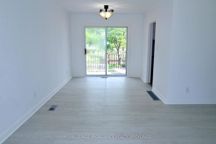 Property Photo: 775 Alfred Crescent ON K7K 4K5
